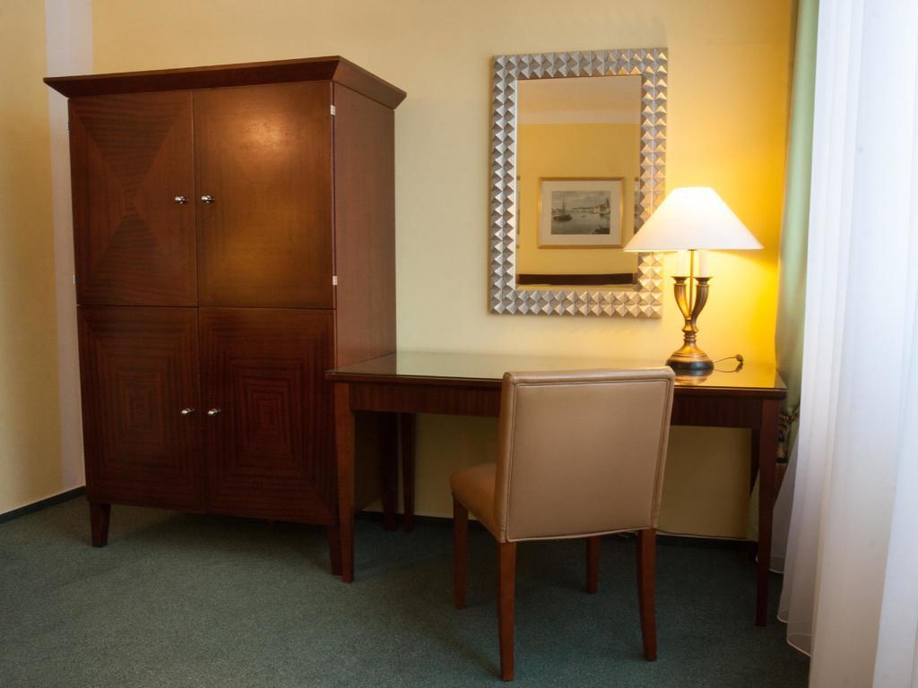 Hotel & Hostel Florian 프라하 외부 사진